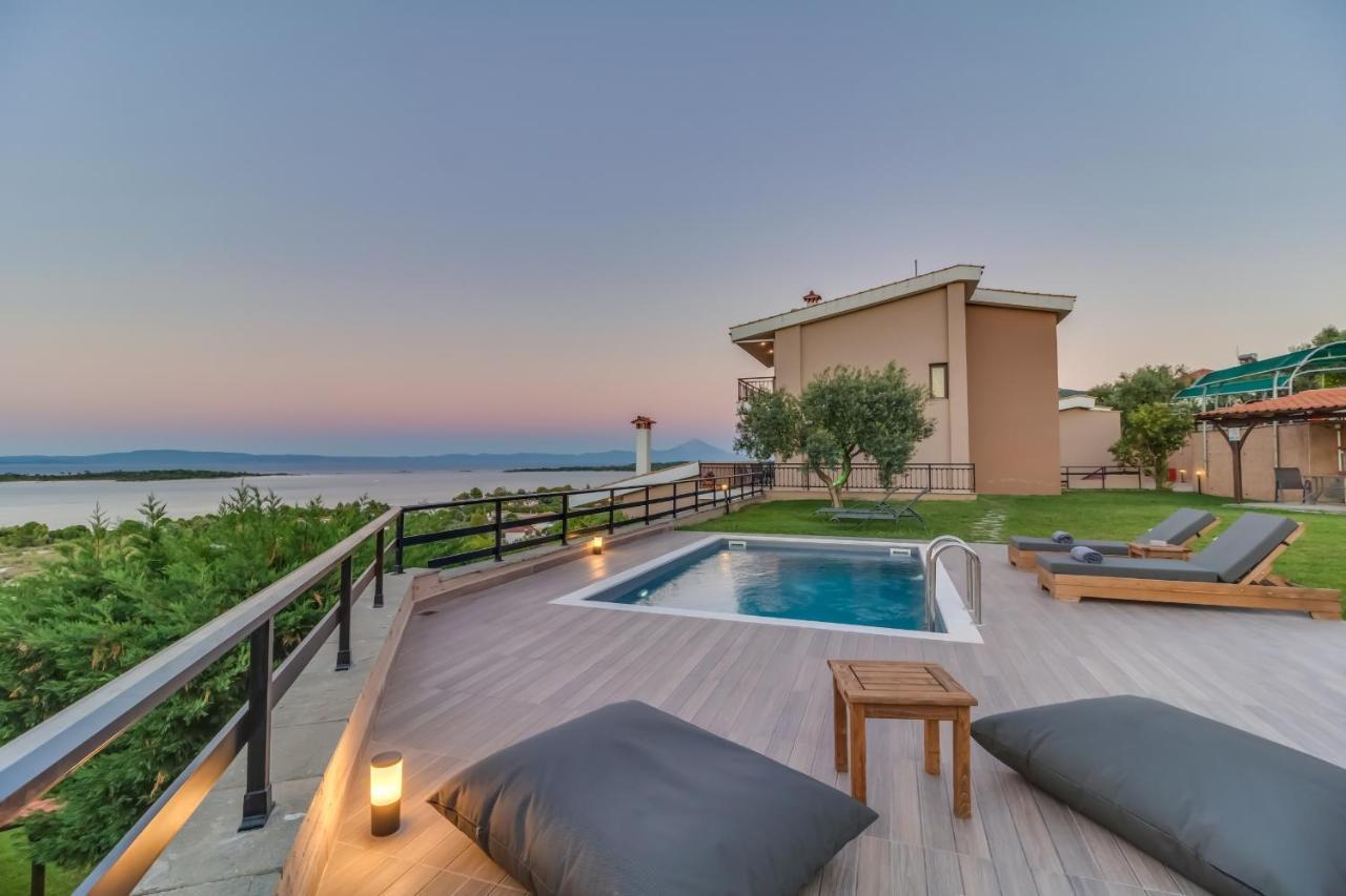Seaview Villas Vourvourou Eksteriør billede